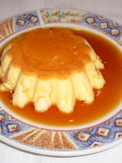 Una foto de Flan de mango