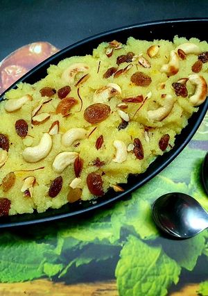 A picture of Milk Rava Kesari.