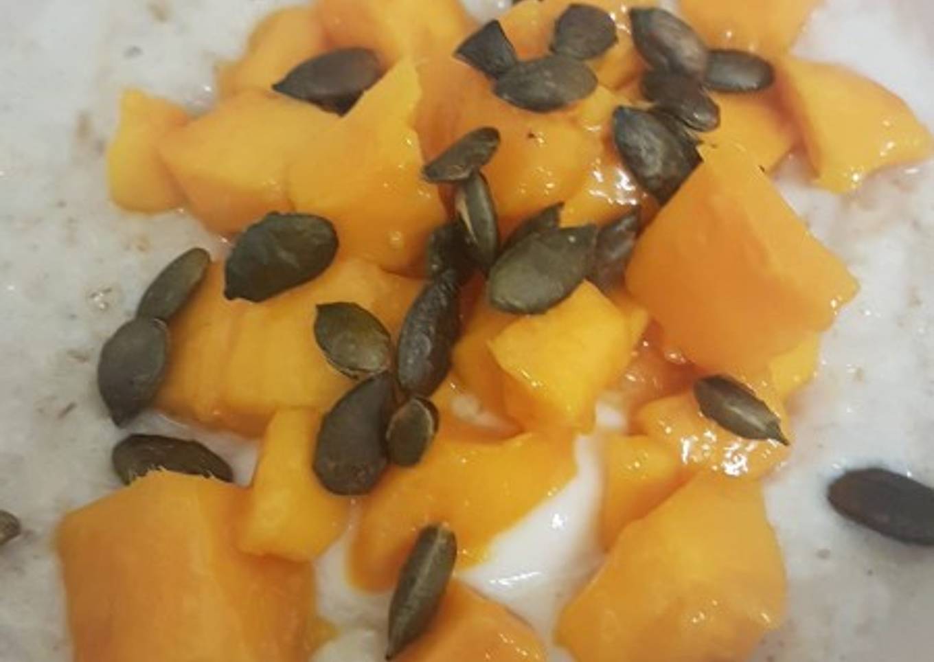 Creamy mango rice