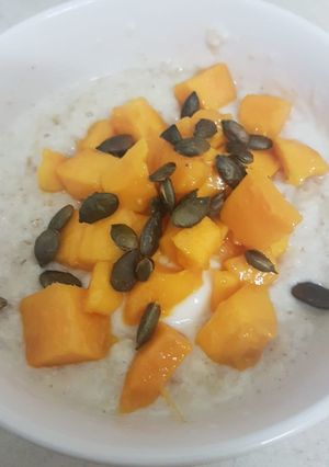 A picture of Creamy mango rice.