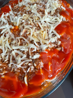 Una foto de Spaghetti con picadillo y queso