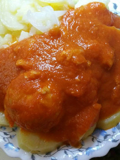 Una foto de Rotis de pollo en salsita