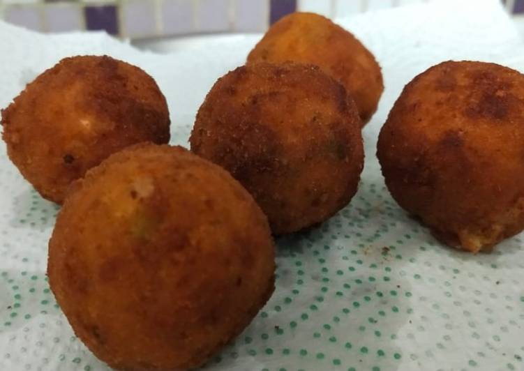 Recipe of Homemade Rice cheese balls