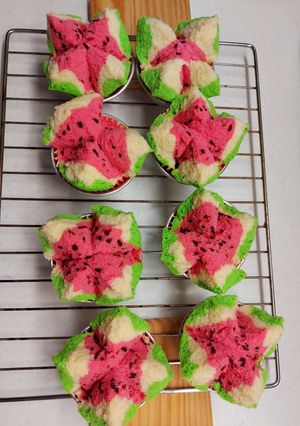 Foto resep Bolu kukus mekar motis semangka