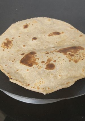 A picture of CHAPATI(GHR KI ROTI).