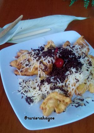 Foto resep Pisang Goreng Keju (Banana Cheese Fritter)