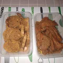 รูปของ Tempe dan tahu bacem