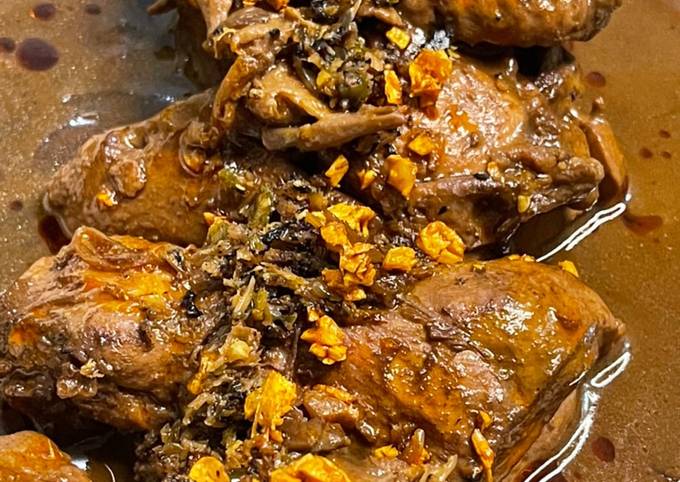 How to Prepare Award-winning Filipino chicken adobo