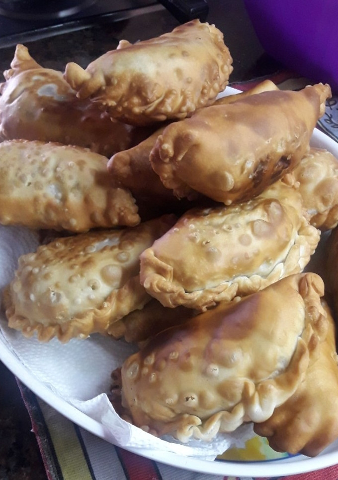 Una foto de EMPANADAS DE CARNE (fritas)