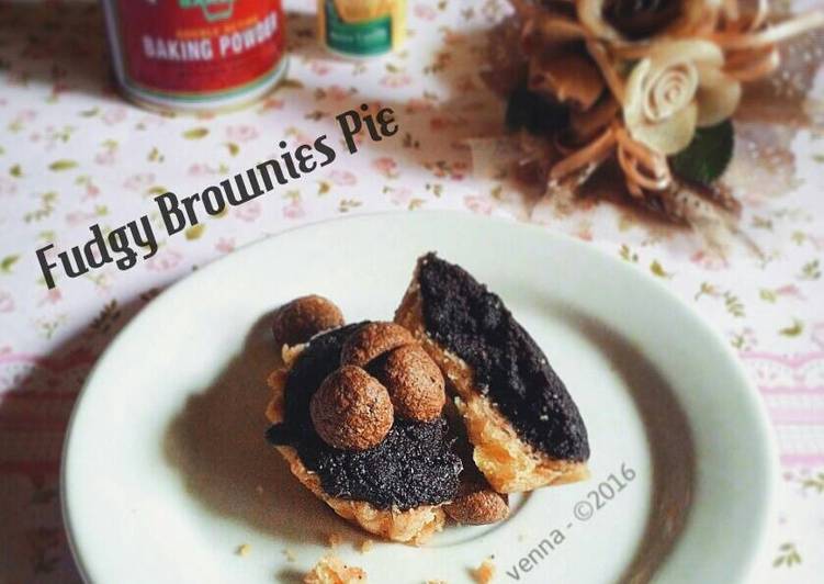 Fudgy Brownies Pie