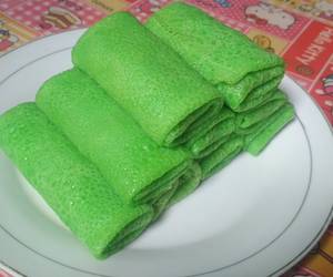 Caranya Memasak Dadar gulung Ala Warteg