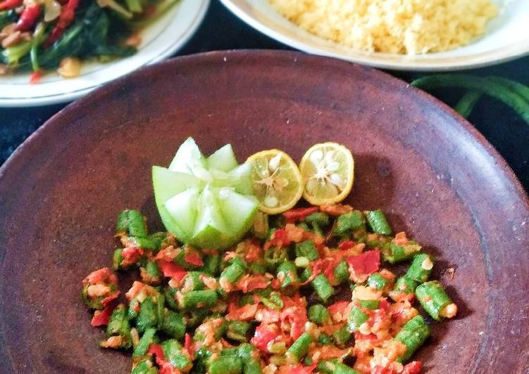 Recipe: Delicious Pencok kacang panjang🌿