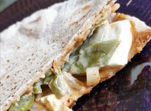 Una foto de Panini de nopal