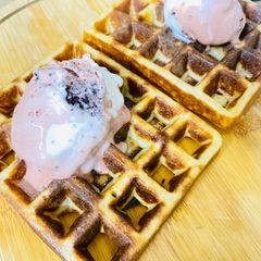 A picture of Classic Waffles 🧇.