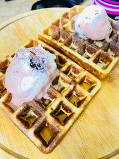 A picture of Classic Waffles 🧇.