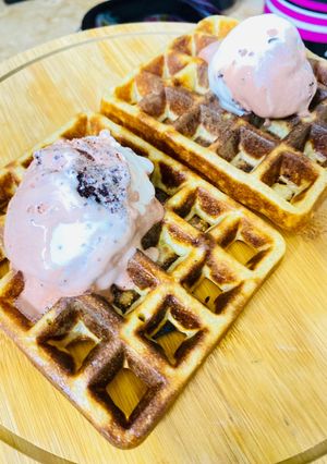 A picture of Classic Waffles 🧇.