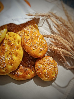 عکسی از دستور نان شیر محلی🍁