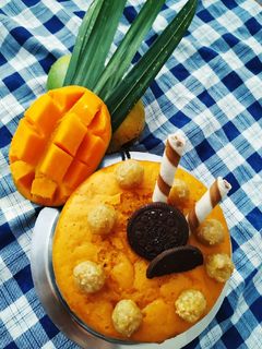 મેંગો કેક (Mango cake recipe in gujarati) રેસીપી મુખ્ય ફોટો