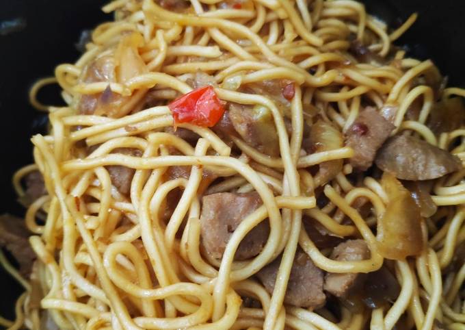 Resep Mie Goreng Rice Cooker oleh diaty - Cookpad