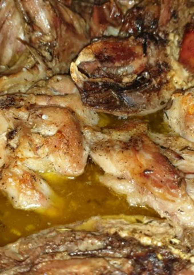 Una foto de 🐰Conejo en salsa al horno 🐰
