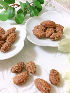 A picture of Maple ginger Nuts.
