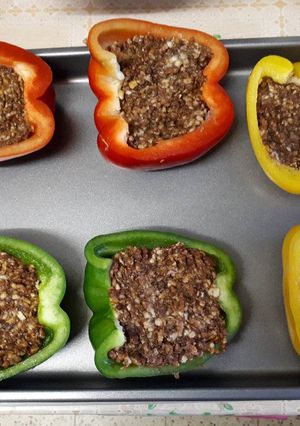 Une photo de Barquettes de poivrons farcis à la viande de porc