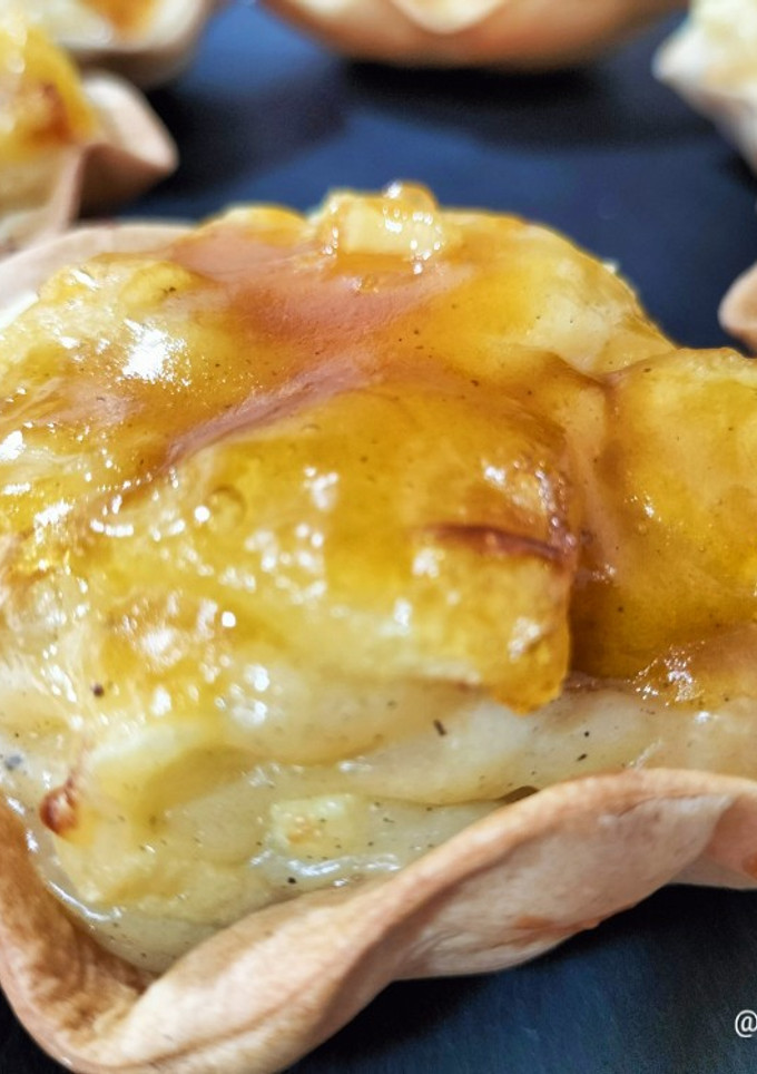 Una foto de Tartaleta de manzana con crema pastelera y confitura de calabaza