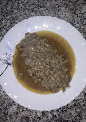 Una foto de Habas con ajos tiernos rehogados
