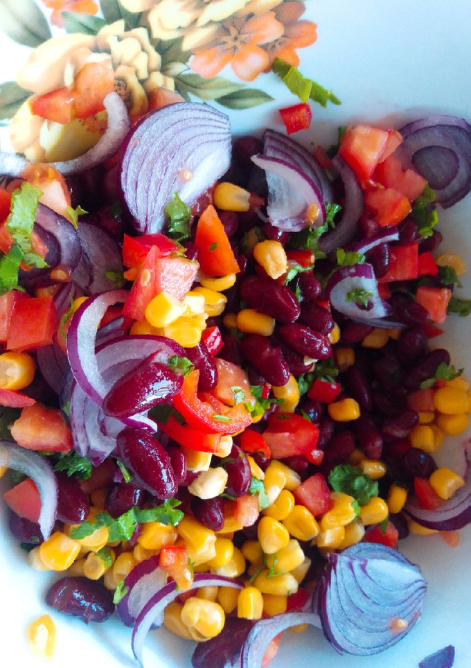 Una foto de Ensalada de lata rápida y nutritiva!!