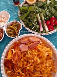عکسی از دستور ماکارونی آشیانه ای با سویا