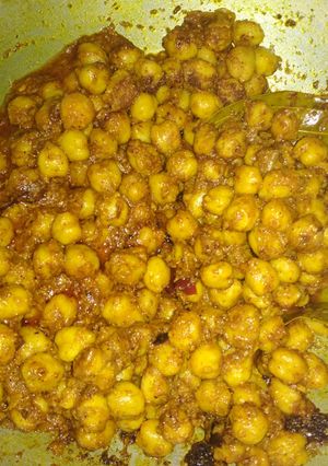 A picture of Chhole Masala.