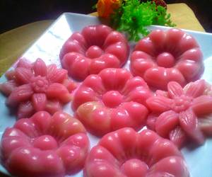 Gampangnya Menyajikan Lapis tepung beras Sedap Nikmat Gampangnya Menyajikan Lapis tepung beras Sedap Nikmat