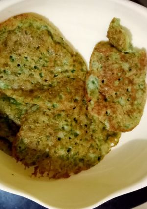 Foto resep Cemilan bayi 10 bulan (omlet bayam)