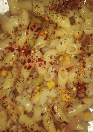 A picture of Corn veg pasta.