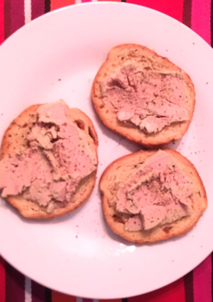 Una foto de Foie gras al vapor