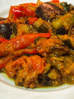 Una foto de Alboronia receta sencilla con lo que podrás acompañar a pescados