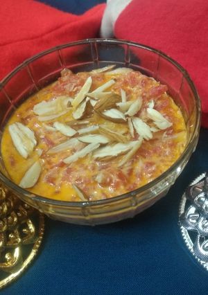 गाजर की खीर(Gajar ki kheer recipe in Hindi) रेसिपी मुख्य फोटो