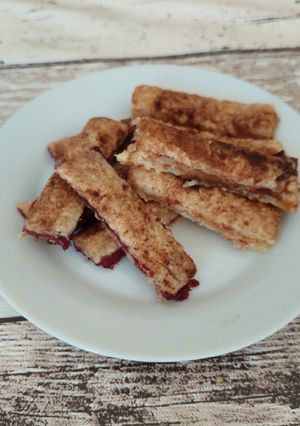 Fahéjas-meggyes és almás rudacskák recept fotója