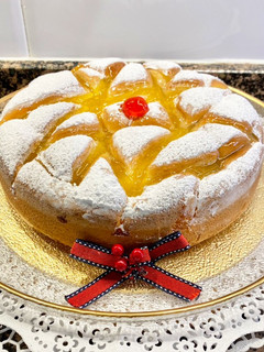 Una foto de Pastel con crema de naranja
