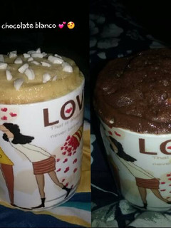 Una foto de Torta en taza en microondas! 3 MINUTOS! mug cake! Fácil y Rica!
