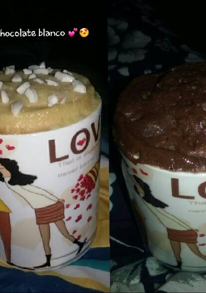 Una foto de Torta en taza en microondas! 3 MINUTOS! mug cake! Fácil y Rica!