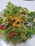 Ensalada con melocotón