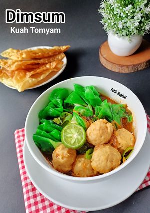 Foto resep Dimsum kuah Tomyam