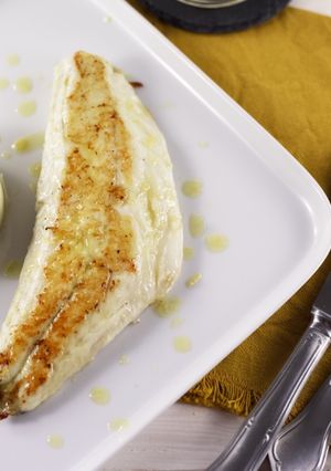 Foto di Filetto di spigola con tortino di patate al basilico per la Vigilia di Natale