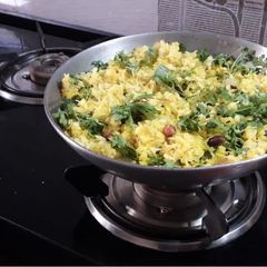 Simple Poha Recipe #vaishnavi A picture of Simple Poha Recipe #vaishnavi.