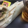 الشاورما بالعيش الشامي