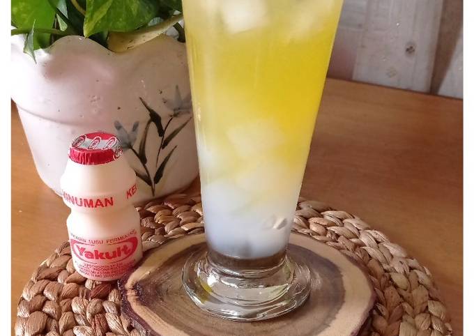 Es Nutrisari Yakult Nata De Coco