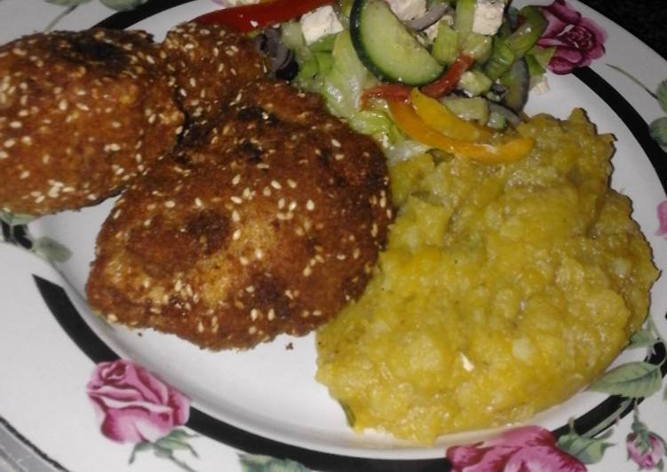 Crumbed Chicken and Vegetable Mash