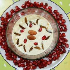 A picture of Apple Kheer.