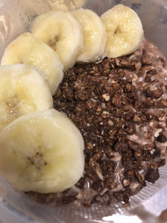 A picture of Chocolate Peanut Butter Overnight Oats.